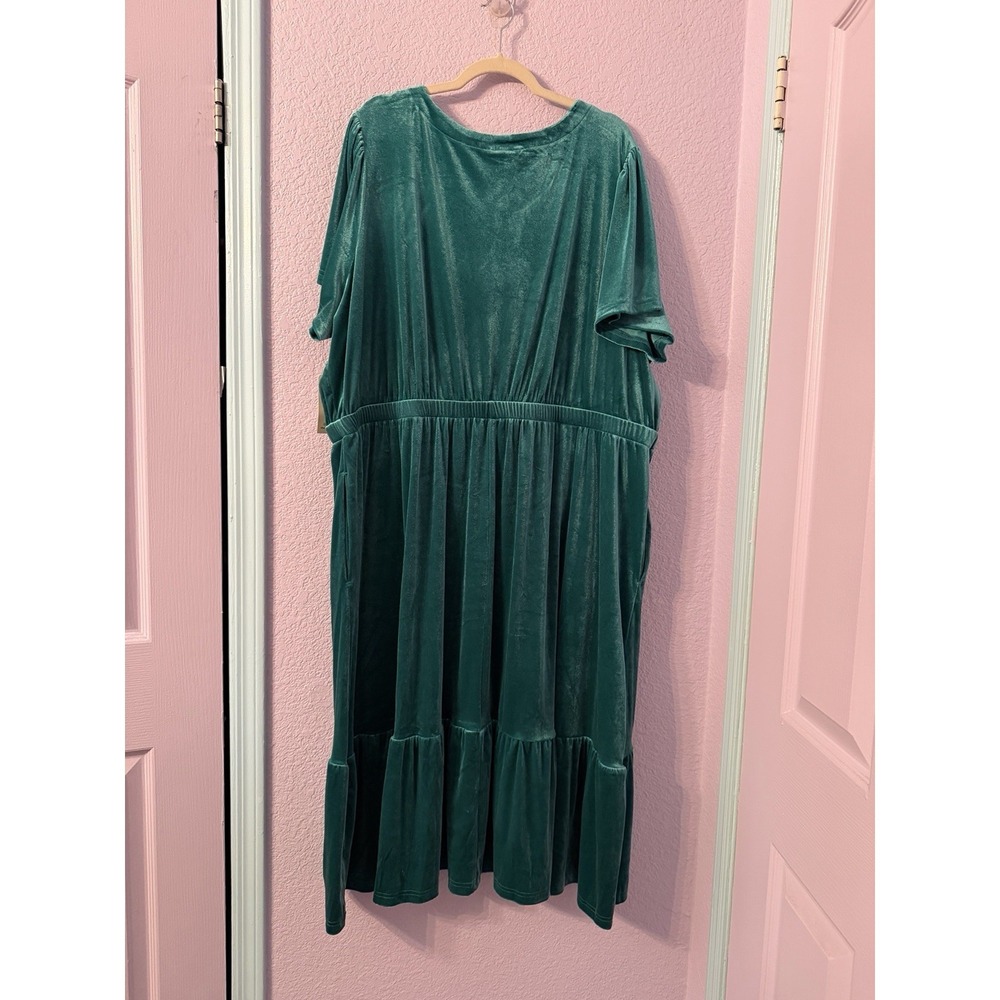 Terra & Sky Midi Dress Size 3X Pockets Tiered Flutter Sleeve Emerald Velvet NWT - Picture 6 of 9